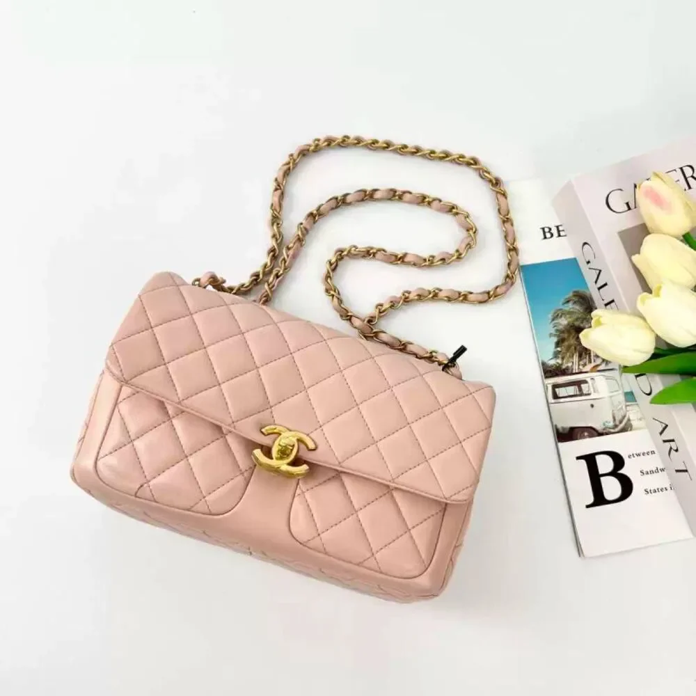 Chanel Women Pre-Loved Bag Very Good Condition